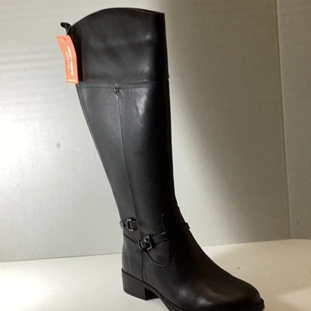 Easy Spirit Leigh (Women's) Size 7.5M.WC